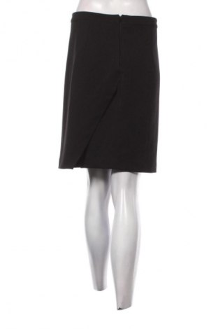 Пола Unbranded, Размер M, Цвят Черен, Цена 2,55 €