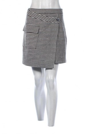 Пола VILA, Размер L, Цвят Многоцветен, Цена 9,71 €