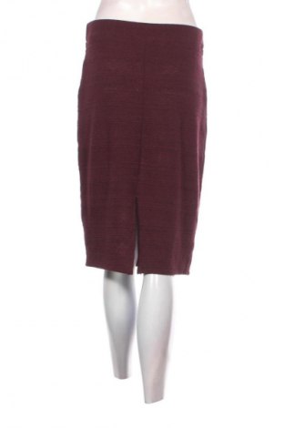 Sukně Yessica, Velikost M, Barva Červená, Cena  179,00 Kč