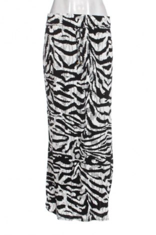 Fustă Yessica, Mărime M, Culoare Multicolor, Preț 47,99 Lei