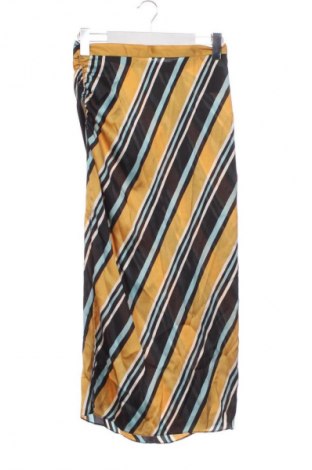 Пола Zara, Размер XS, Цвят Многоцветен, Цена 9,43 €