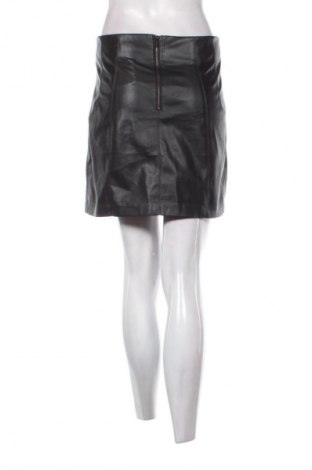 Пола Zara, Размер M, Цвят Черен, Цена 9,71 €