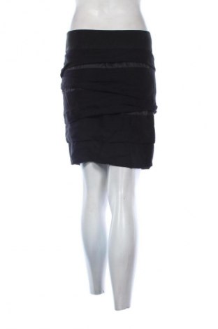 Fustă Zara, Mărime M, Culoare Negru, Preț 46,99 Lei