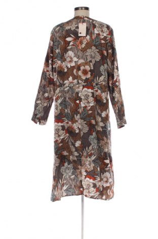 Рокля Alba Moda, Размер XL, Цвят Многоцветен, Цена 39,36 €