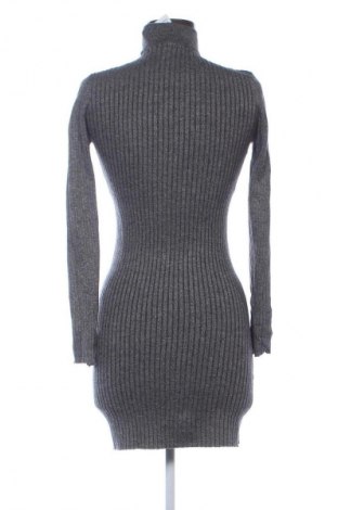 Šaty  Amisu, Velikost M, Barva Šedá, Cena  369,00 Kč