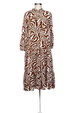 Рокля Answear, Размер M, Цвят Многоцветен, Цена 15,84 €