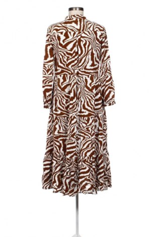 Рокля Answear, Размер M, Цвят Многоцветен, Цена 15,84 €