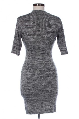 Kleid Apricot, Größe L, Farbe Mehrfarbig, Preis 13,99 €