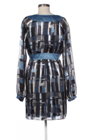 Рокля BCBGirls, Размер M, Цвят Многоцветен, Цена 36,44 €