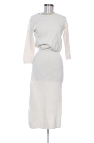 Kleid BOSS, Größe S, Farbe Ecru, Preis € 71,02