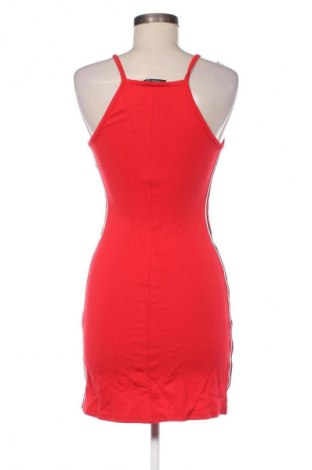 Рокля Bershka, Размер S, Цвят Червен, Цена 37,41 €