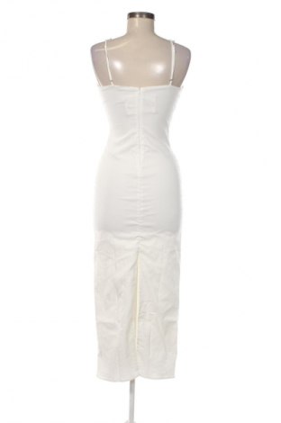 Kleid Bershka, Größe S, Farbe Weiß, Preis 34,99 €