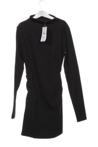 Рокля Bershka, Размер S, Цвят Черен, Цена 10,73 €