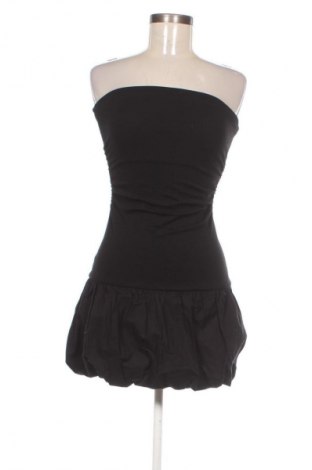 Φόρεμα Bershka, Μέγεθος S, Χρώμα Μαύρο, Τιμή 18,99 €