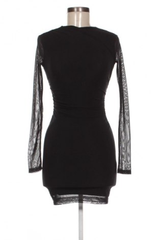 Sukienka Bershka, Rozmiar S, Kolor Czarny, Cena 98,99 zł