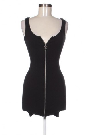 Šaty  Bershka, Velikost XS, Barva Černá, Cena  567,00 Kč