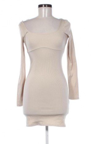 Рокля Bershka, Размер M, Цвят Бежов, Цена 14,82 €