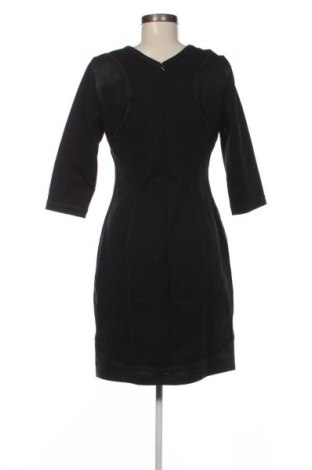 Рокля Boss Orange, Размер M, Цвят Черен, Цена 89,47 €