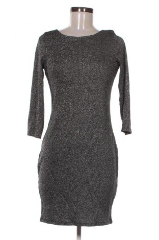 Rochie Clockhouse, Mărime L, Culoare Argintiu, Preț 30,99 Lei