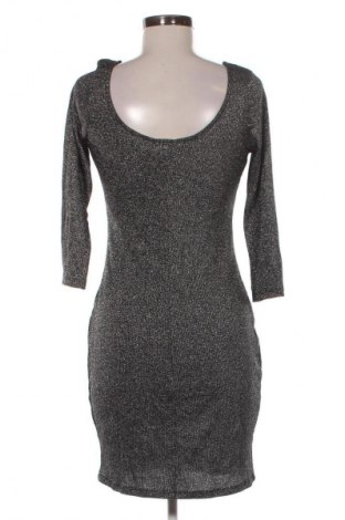 Rochie Clockhouse, Mărime L, Culoare Argintiu, Preț 30,99 Lei