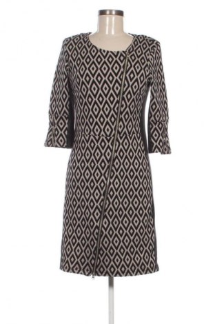 Рокля Creme De La Creme, Размер S, Цвят Многоцветен, Цена 5,11 €