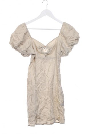 Рокля Cropp, Размер M, Цвят Екрю, Цена 15,00 €