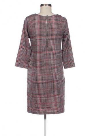 Šaty  Cross Jeans, Velikost M, Barva Vícebarevné, Cena  49,00 Kč