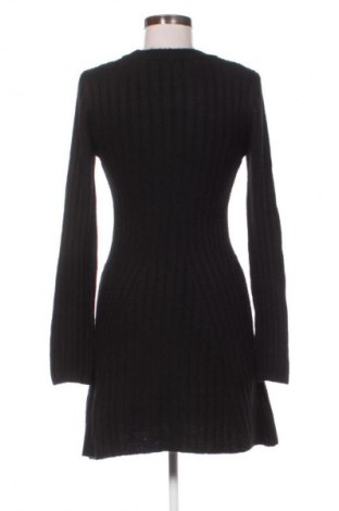 Рокля Defacto, Размер S, Цвят Черен, Цена 22,90 €