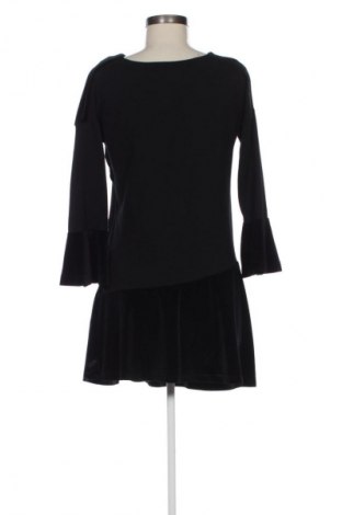 Рокля Desigual, Размер S, Цвят Черен, Цена 26,07 €