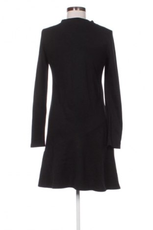 Рокля Edc By Esprit, Размер M, Цвят Черен, Цена 12,27 €