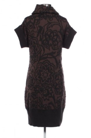 Ruha Escada Sport, Méret M, Szín Barna, Ár 117 417 Ft