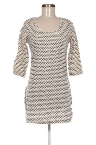 Ruha Esmara, Méret M, Szín Sokszínű, Ár 669 Ft