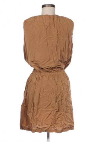 Rochie Essence, Mărime S, Culoare Maro, Preț 50,99 Lei