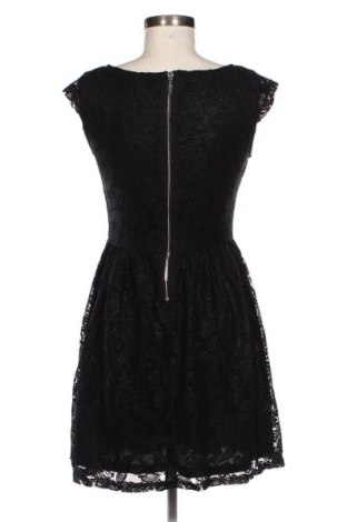 Рокля Fb Sister, Размер M, Цвят Многоцветен, Цена 20,45 €