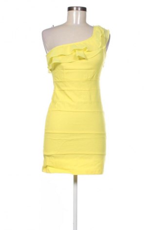 Рокля Fishbone, Размер L, Цвят Жълт, Цена 12,81 €
