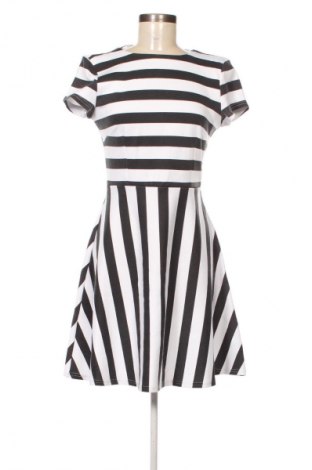 Φόρεμα Fisherfield, Μέγεθος M, Χρώμα Πολύχρωμο, Τιμή 11,99 €