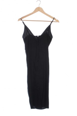 Рокля Forever 21, Размер S, Цвят Черен, Цена 13,80 €