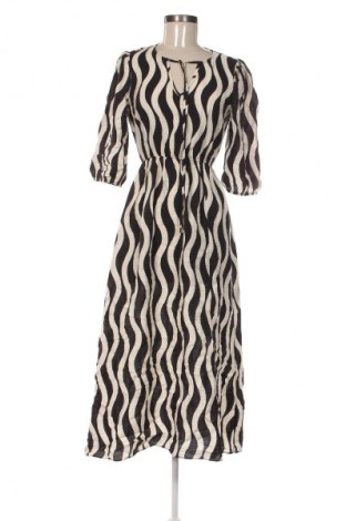 Kleid Friends Like These, Größe M, Farbe Mehrfarbig, Preis € 49,99