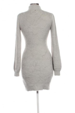 Rochie Guess, Mărime XS, Culoare Gri, Preț 123,99 Lei