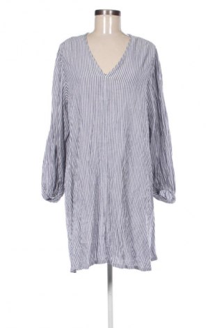 Rochie H&M, Mărime M, Culoare Multicolor, Preț 33,99 Lei