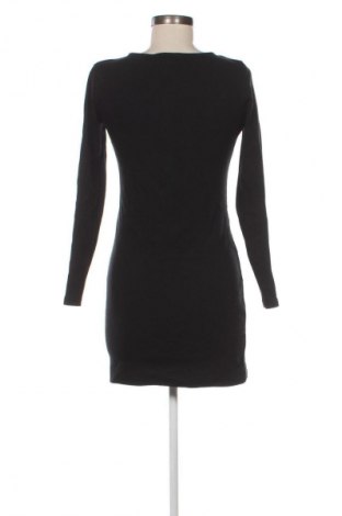 Рокля H&M, Размер L, Цвят Черен, Цена 9,20 €