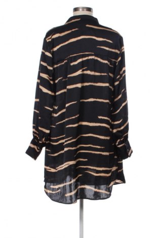 Рокля H&M, Размер XS, Цвят Многоцветен, Цена 14,31 €