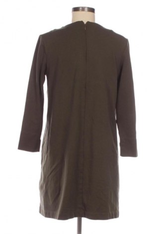 Рокля H&M, Размер M, Цвят Зелен, Цена 7,85 €