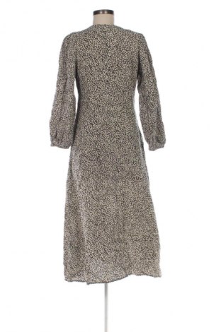 Rochie H&M, Mărime M, Culoare Multicolor, Preț 90,99 Lei