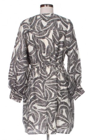 Rochie H&M, Mărime M, Culoare Multicolor, Preț 100,99 Lei