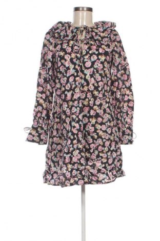 Рокля H&M, Размер XS, Цвят Многоцветен, Цена 3,57 €