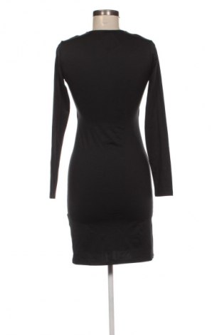 Рокля H&M, Размер S, Цвят Черен, Цена 2,04 €