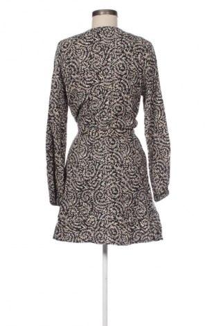 Šaty  H&M, Velikost S, Barva Vícebarevné, Cena  379,00 Kč