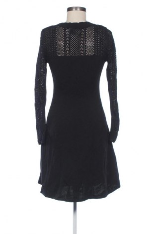 Šaty  H&M, Velikost M, Barva Černá, Cena  459,00 Kč