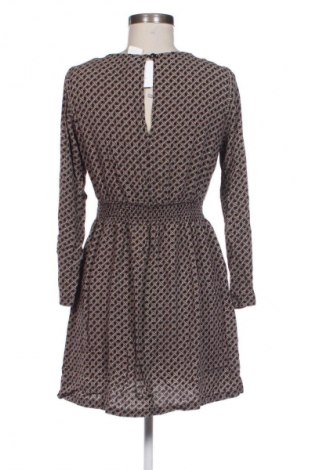 Рокля H&M, Размер M, Цвят Многоцветен, Цена 20,00 €